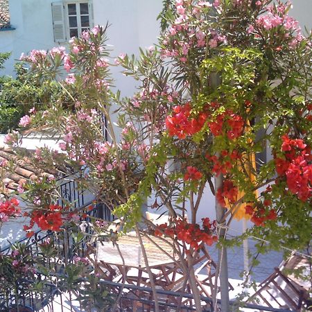 Alkionides Hydra Hotel Exterior photo