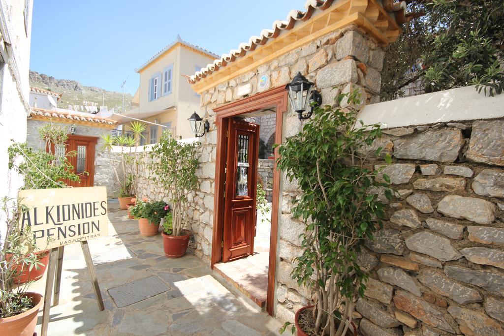 Alkionides Hydra Hotel Exterior photo